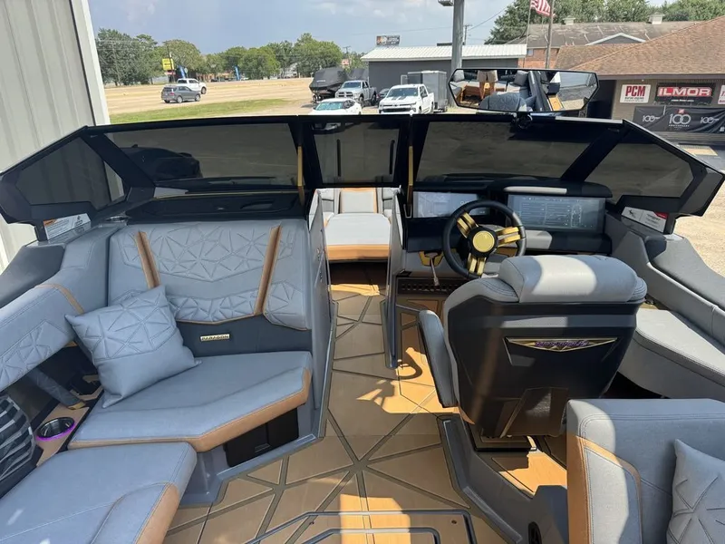 Slide: The Image of Nautique Super Air Nautique G25 Paragon 2026 - 9