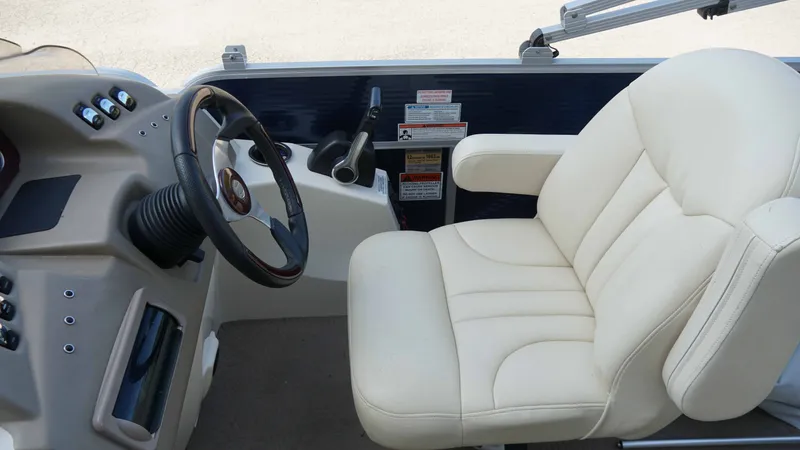 Slide: The Image of Bennington 2075 GLI 2010 - 16