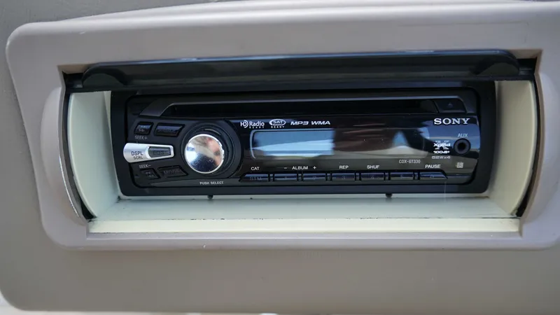 Slide: The Image of Bennington 2075 GLI 2010 - 18