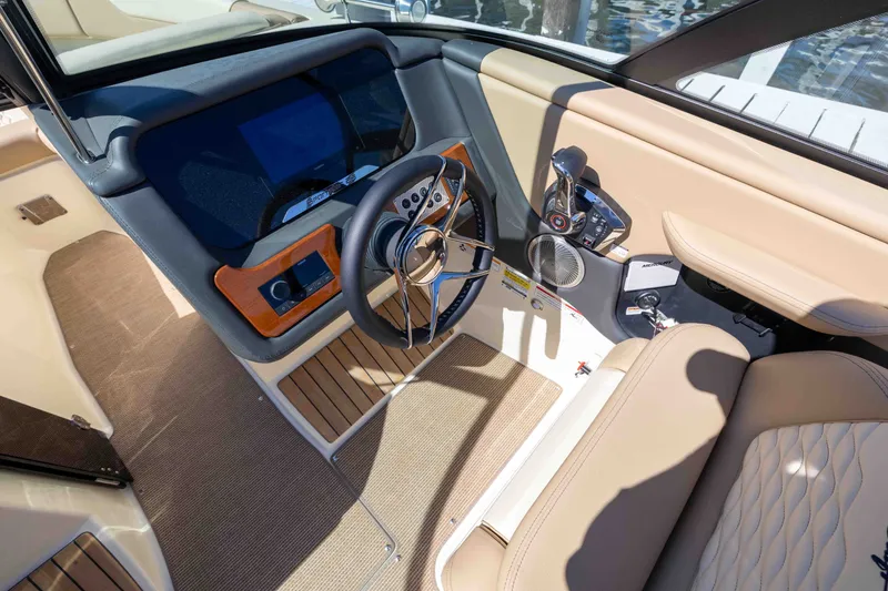 Slide: The Image of Chris-Craft Sportster 25 2026 - 14