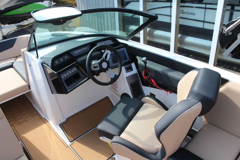 Slide: The Image of MasterCraft NXT22 2024 - 11