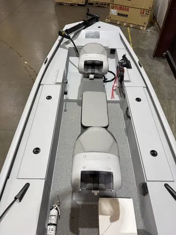 Slide: The Image of G3 Sportsman 1610 SS W/Yamaha 50 2026 - 6