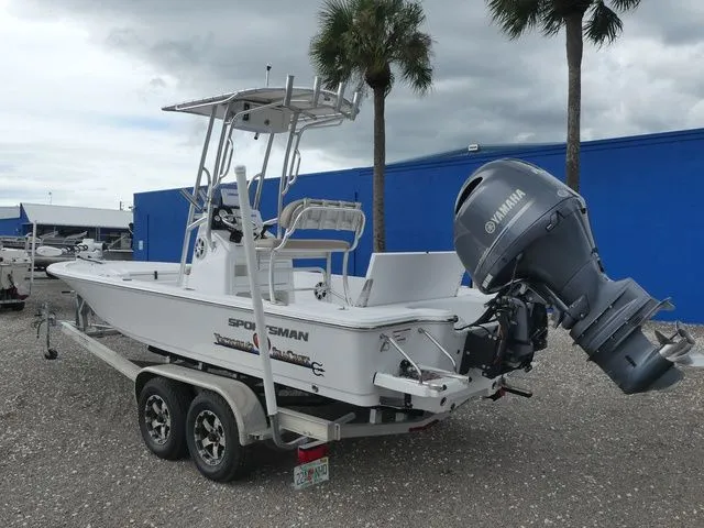 Slide: The Image of Sportsman Tournament 214 Bay Boat 2020 - 6