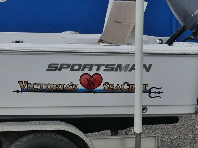 Slide: The Image of Sportsman Tournament 214 Bay Boat 2020 - 8