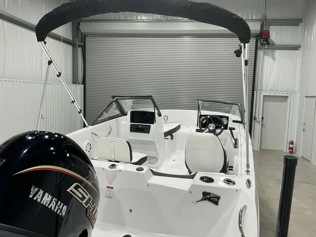 Slide: The Image of Stingray 172 DC 2026 - 21