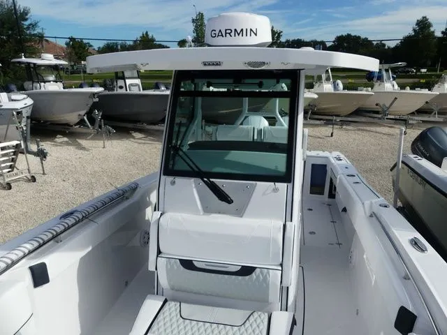 Slide: The Image of Blackfin 272 CC 2026 - 23