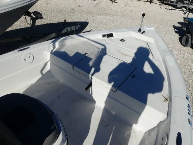 Slide: The Image of Skeeter ZX 20 2012 - 10