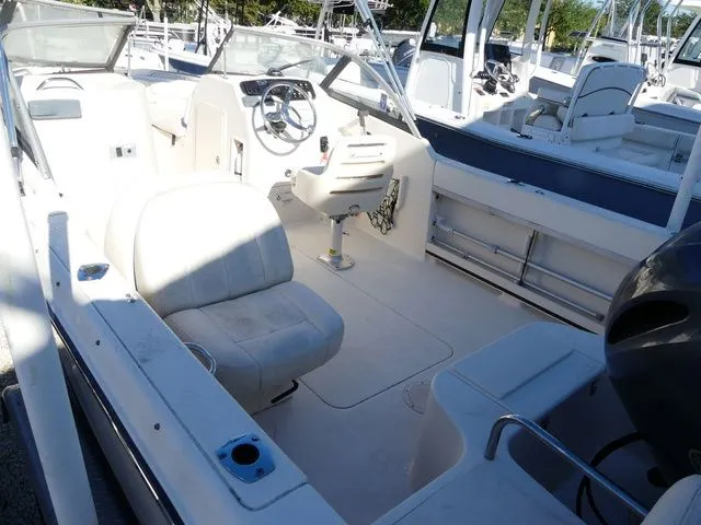 Slide: The Image of Grady-White Freedom 205 2015 - 6