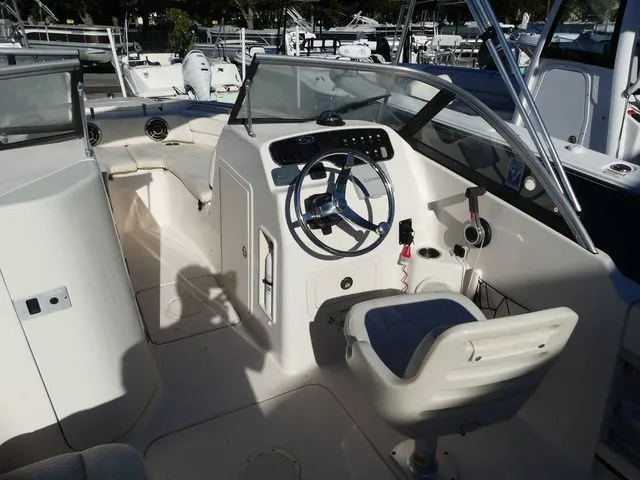 Slide: The Image of Grady-White Freedom 205 2015 - 7