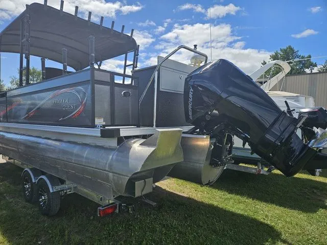 Slide: The Image of Angler Quest 8524 Pro Troll 2025 - 4