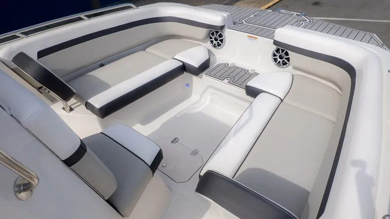 Slide: The Image of Starcraft SVX 191 OB CC 2025 - 16