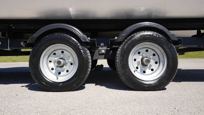 Slide: The Image of Qwest 822 Splash Pad RWLTZ 2023 - 18