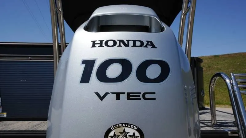 Slide: The Image of Qwest 822 Splash Pad RWLTZ 2023 - 24