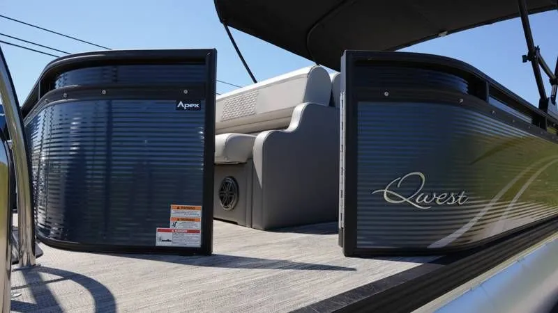 Slide: The Image of Qwest 822 Splash Pad RWLTZ 2023 - 28