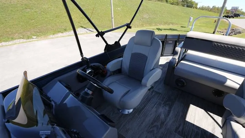 Slide: The Image of Qwest 822 Splash Pad RWLTZ 2023 - 30