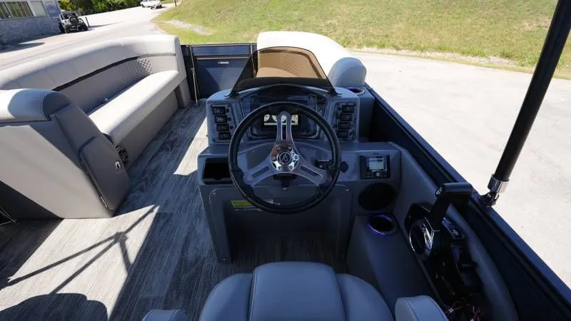 Slide: The Image of Qwest 822 Splash Pad RWLTZ 2023 - 34