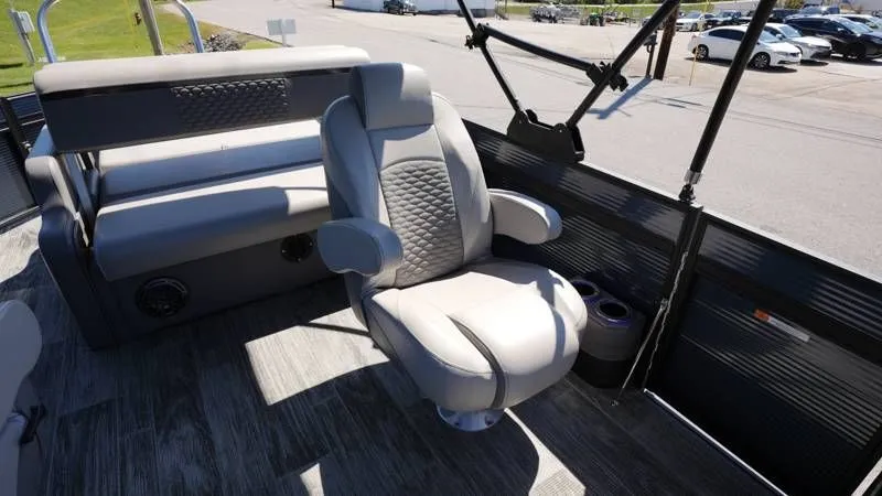 Slide: The Image of Qwest 822 Splash Pad RWLTZ 2023 - 43