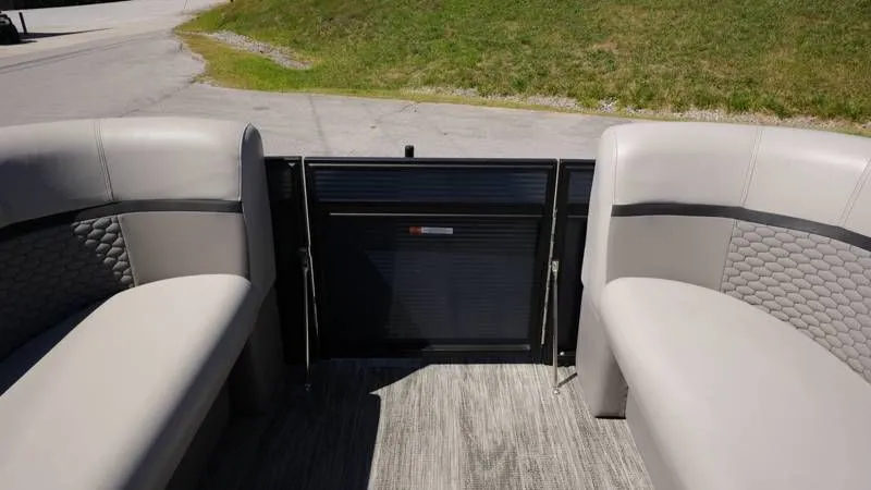 Slide: The Image of Qwest 822 Splash Pad RWLTZ 2023 - 54