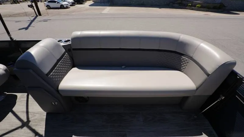 Slide: The Image of Qwest 822 Splash Pad RWLTZ 2023 - 60