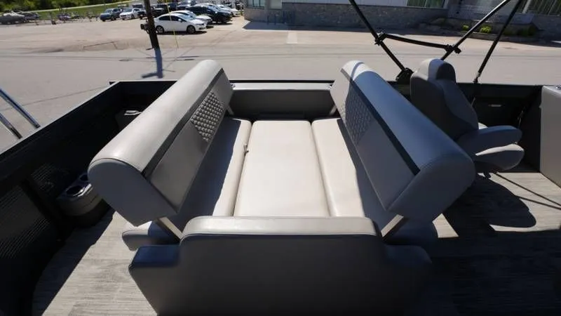 Slide: The Image of Qwest 822 Splash Pad RWLTZ 2023 - 64