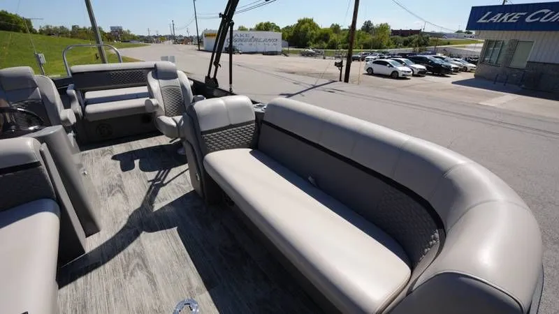 Slide: The Image of Qwest 822 Splash Pad RWLTZ 2023 - 73