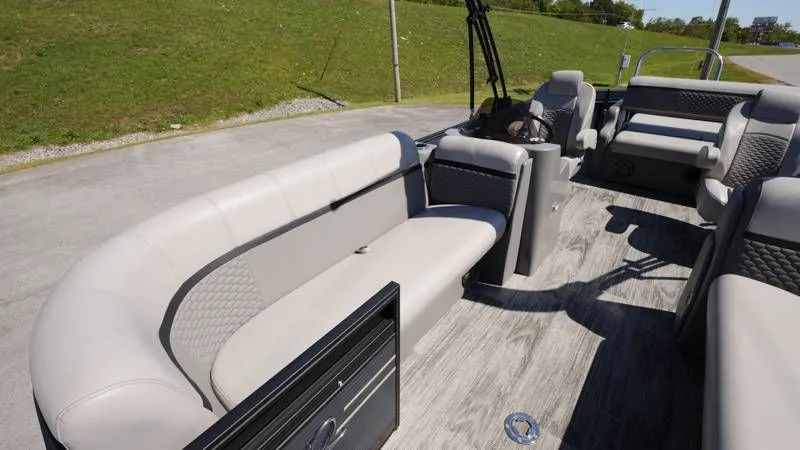 Slide: The Image of Qwest 822 Splash Pad RWLTZ 2023 - 74