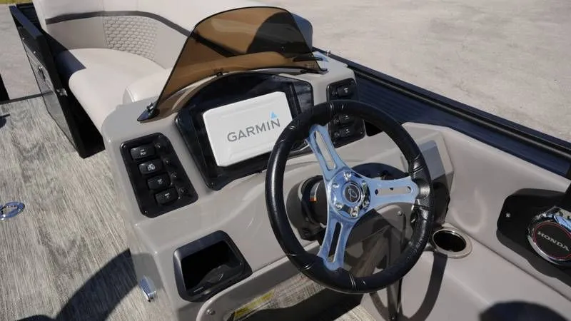 Slide: The Image of Qwest 822 Splash Pad RWLTZ 2023 - 76