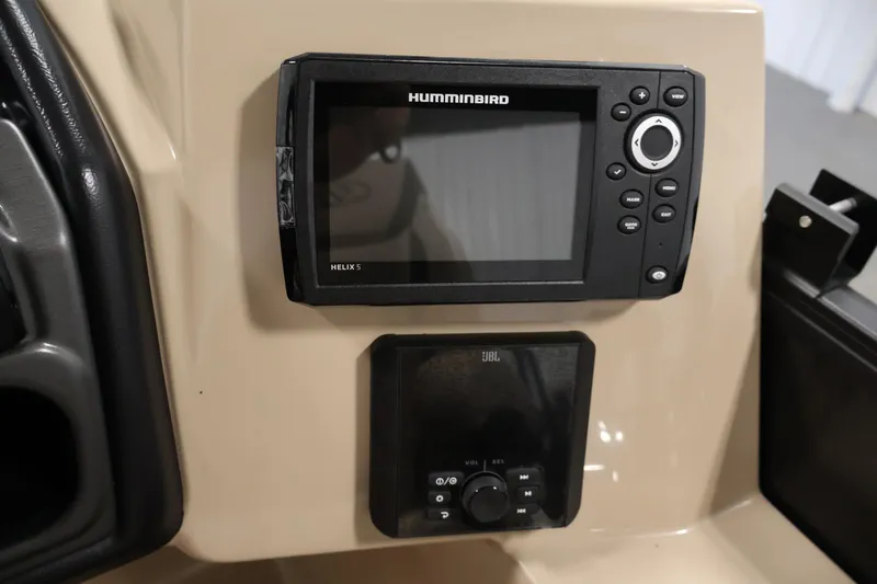 Slide: The Image of Control panel of 2026 Bentley Pontoons 243 Swingback Tri-toon with Humminbird Helix 5 display. - 24