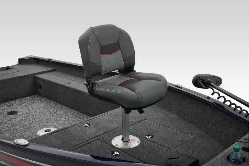 Slide: The Image of Tracker Super Guide V-16 T 2026 - 15