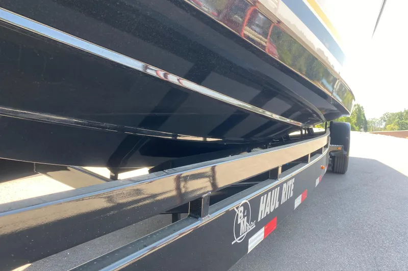 Slide: The Image of 2001 Donzi ZX boat on Haul Rite trailer, close-up view. - 32
