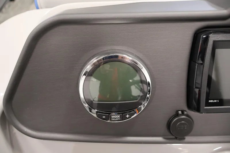 Slide: The Image of Dashboard of 2026 Bentley Pontoons 203 Bolt Tri-Toon with control panel and display. - 20