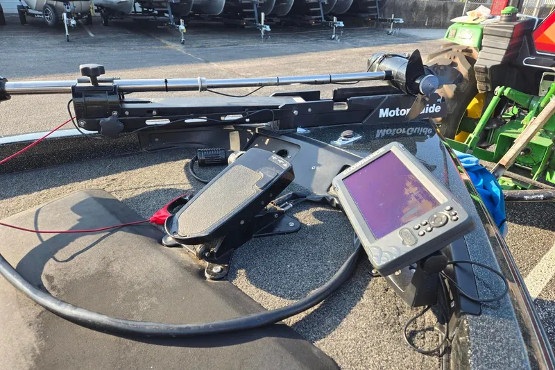 Slide: The Image of Boat deck with trolling motor and fish finder, Boomeranger 482V, 1993 model. - 5