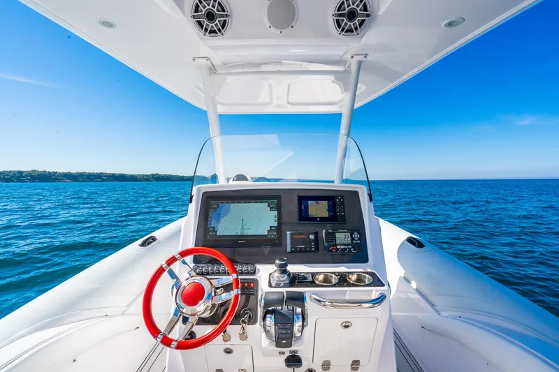 Slide: The Image of Airship 340 RIB 2020 - 15