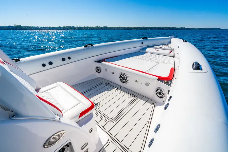 Slide: The Image of Airship 340 RIB 2020 - 26