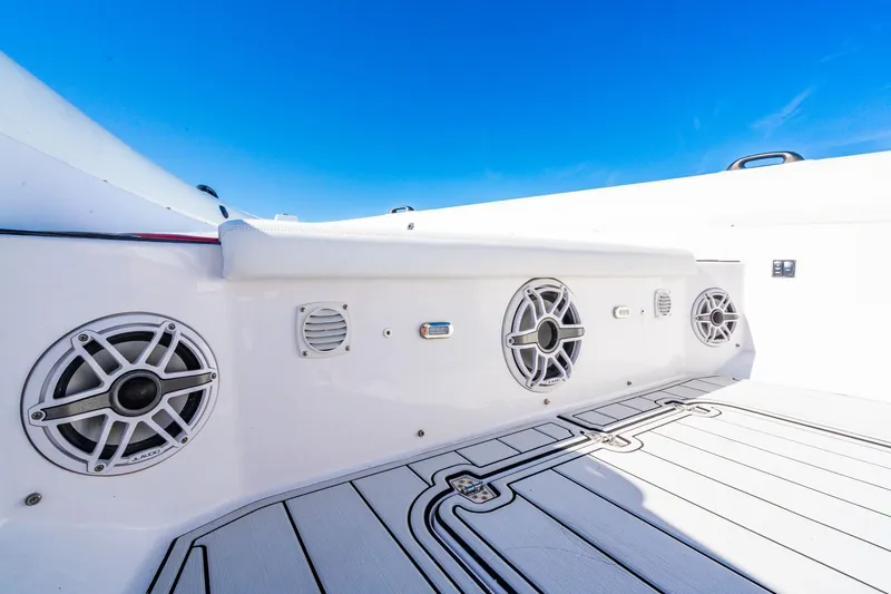 Slide: The Image of Airship 340 RIB 2020 - 29