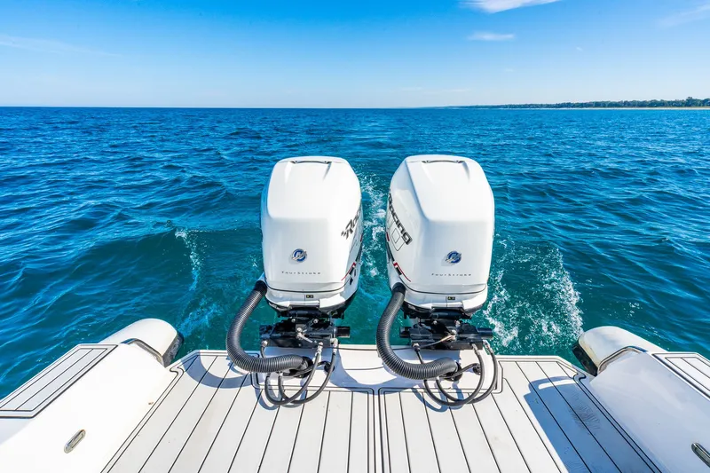 Slide: The Image of Airship 340 RIB 2020 - 32