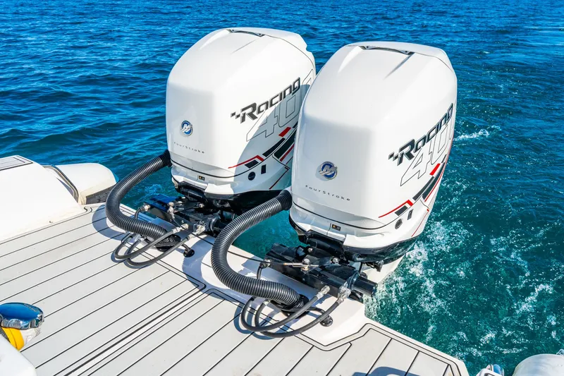 Slide: The Image of Airship 340 RIB 2020 - 33