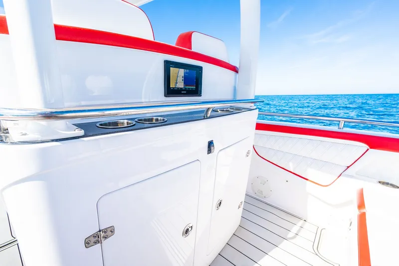 Slide: The Image of Airship 340 RIB 2020 - 38