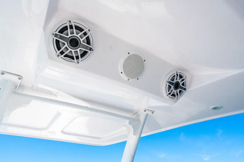 Slide: The Image of Airship 340 RIB 2020 - 41