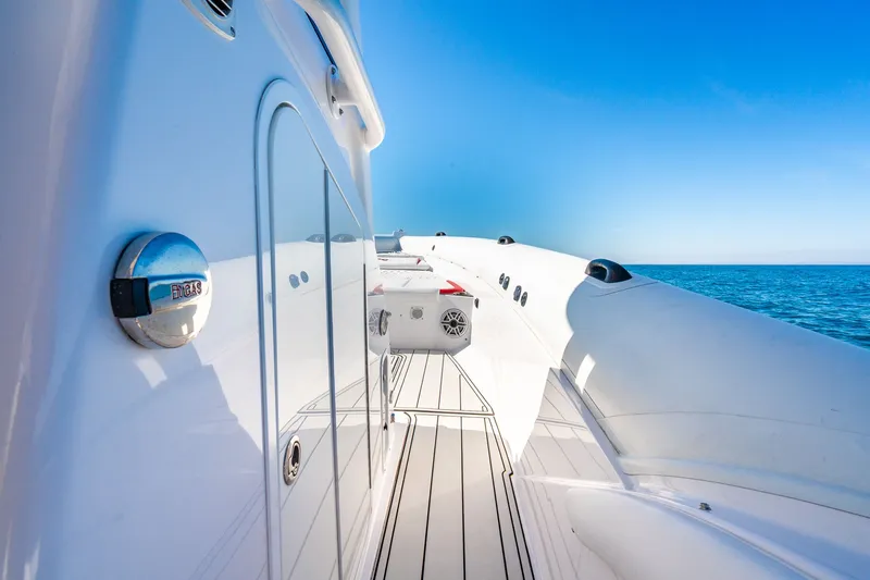 Slide: The Image of Airship 340 RIB 2020 - 43