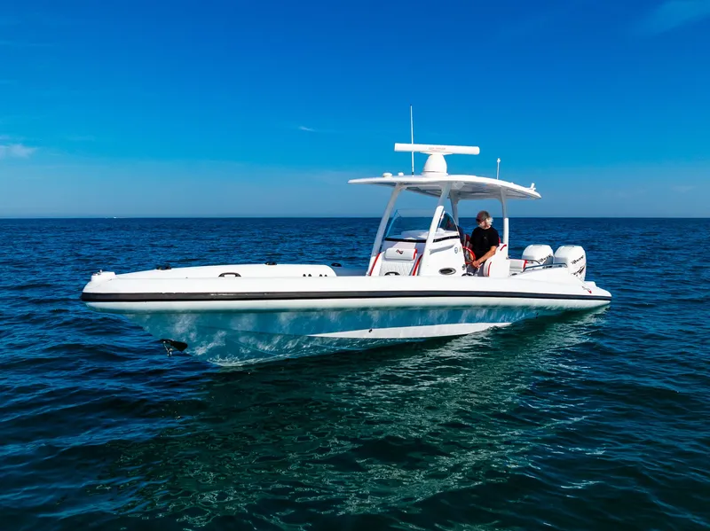 Slide: The Image of Airship 340 RIB 2020 - 6