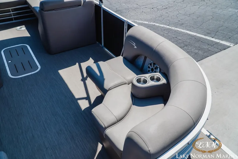 Slide: The Image of Bennington 22SSBXP 2018 - 13