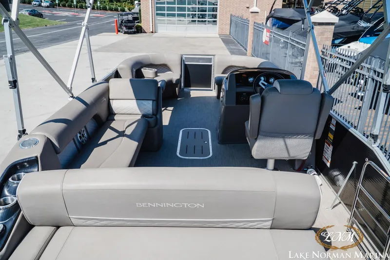 Slide: The Image of Bennington 22SSBXP 2018 - 5