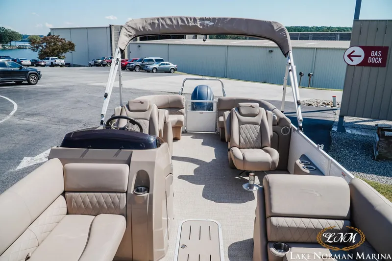 Slide: The Image of Bennington 23SSRXP 2019 - 10