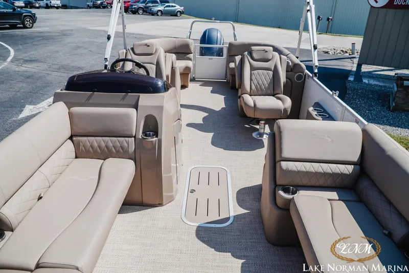 Slide: The Image of Bennington 23SSRXP 2019 - 11