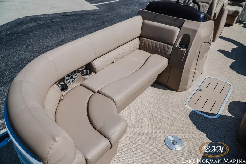 Slide: The Image of Bennington 23SSRXP 2019 - 12