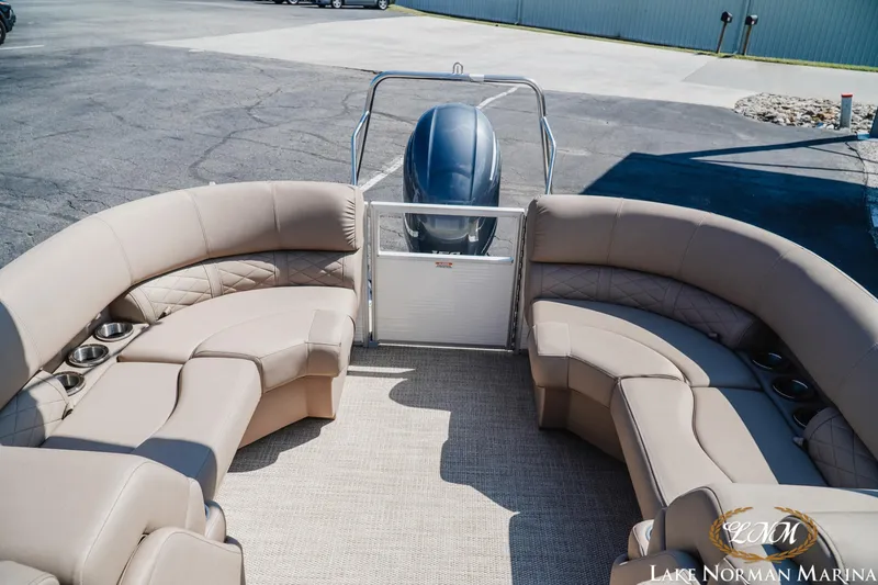 Slide: The Image of Bennington 23SSRXP 2019 - 15