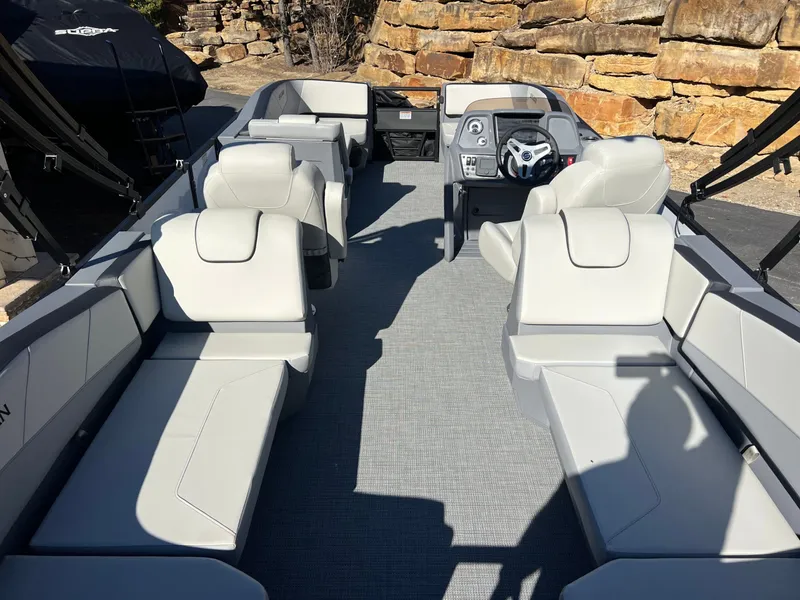 Slide: The Image of Sylvan A-22 LZ DH SPORT 2025 - 38