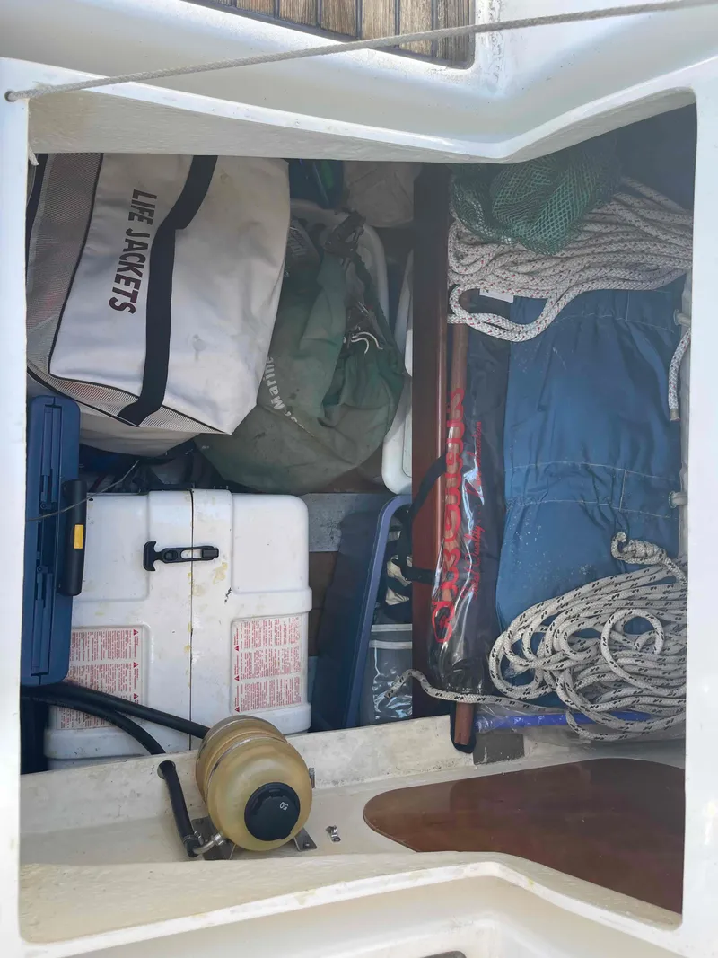 Slide: The Image of Beneteau Oceanis 473 2004 - 58