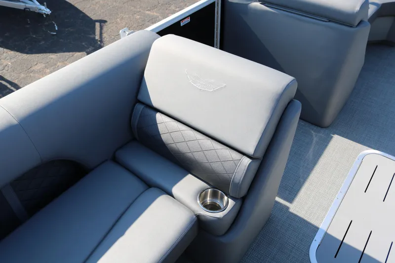 Slide: The Image of Luxurious seating on 2026 Bennington 22SX Stern Radius pontoon boat. - 28